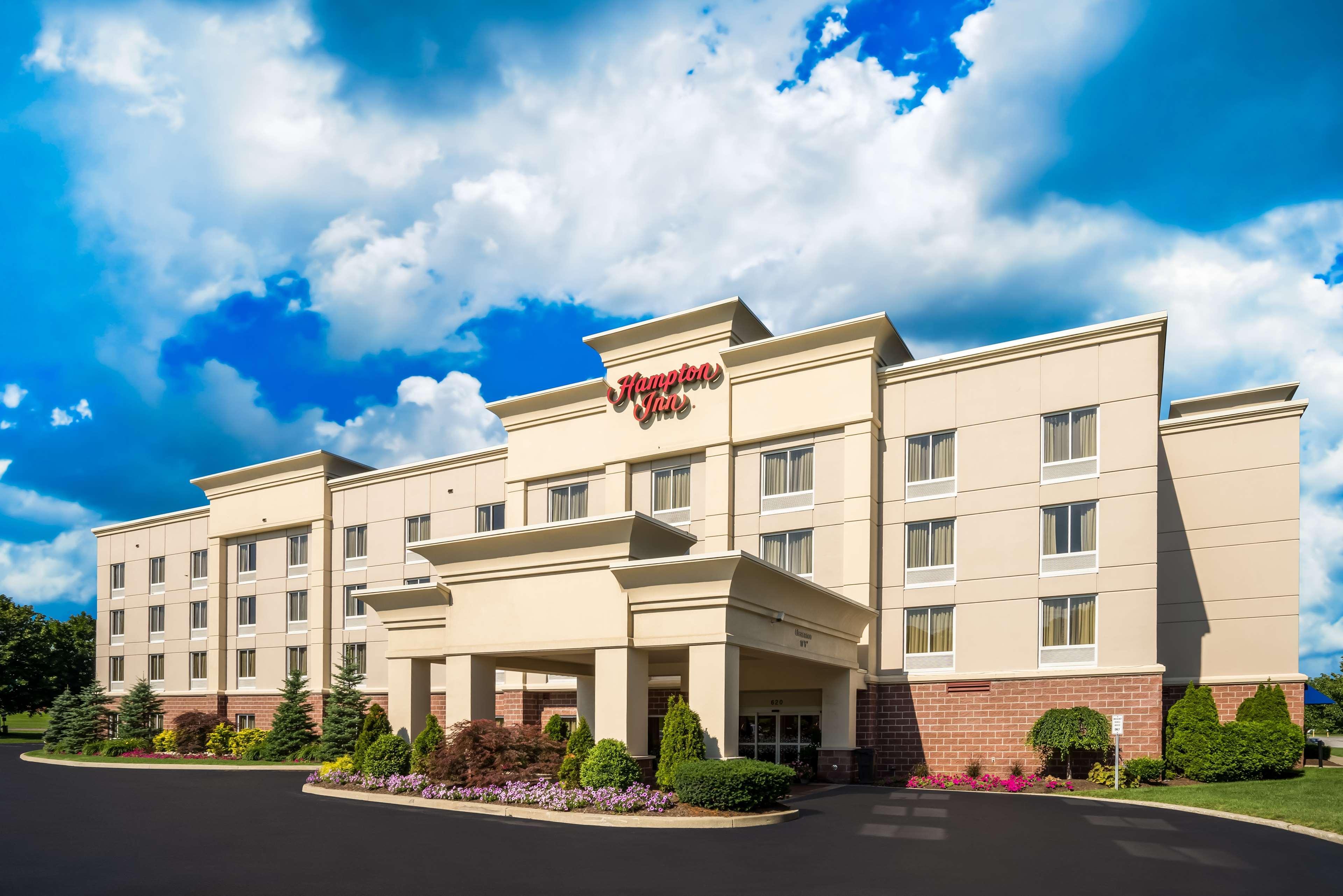 Hampton Inn Клифтън Парк Екстериор снимка