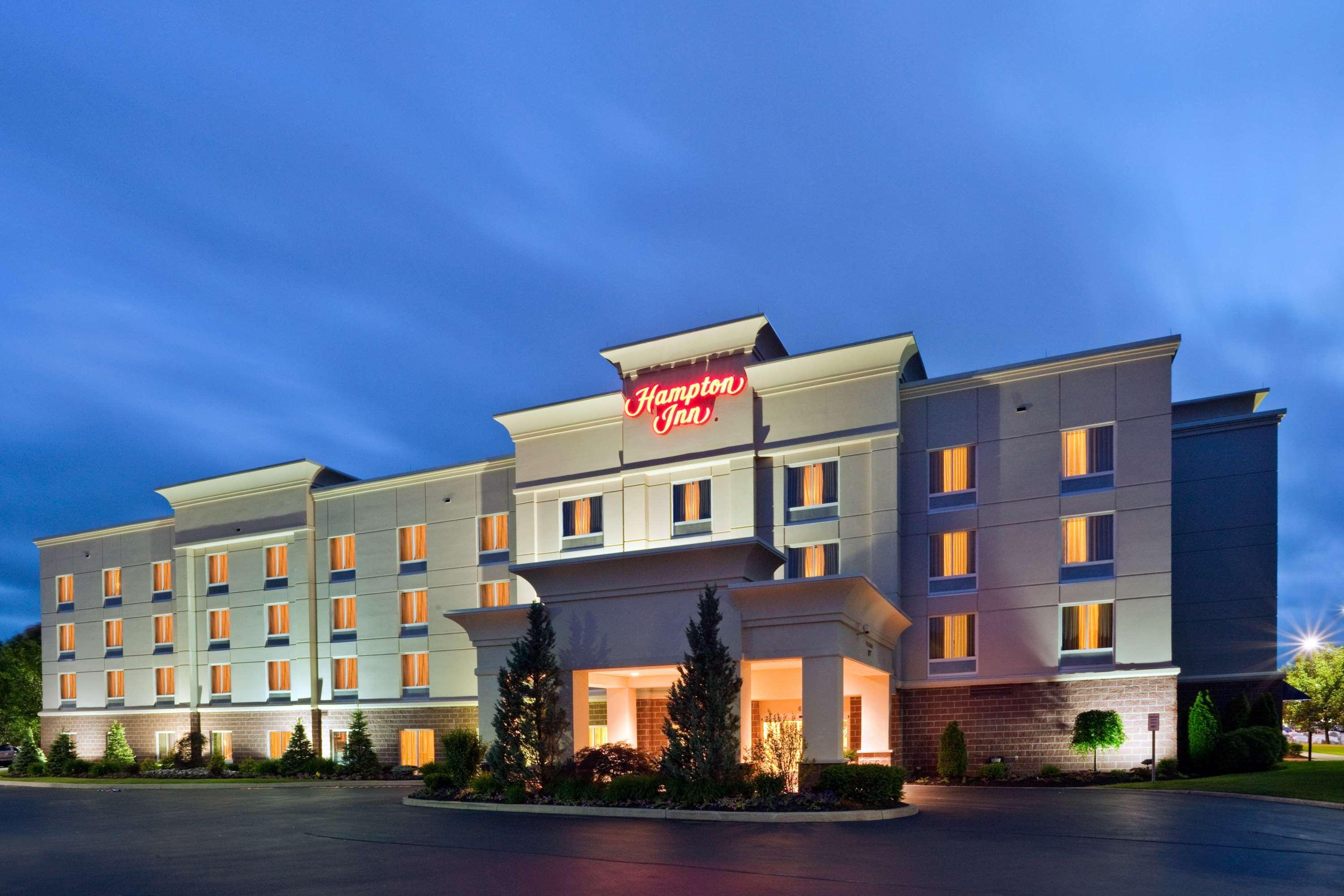 Hampton Inn Клифтън Парк Екстериор снимка
