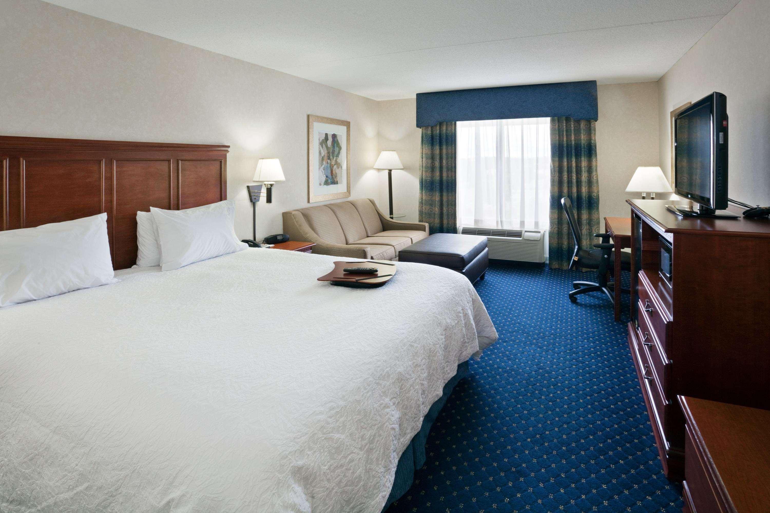 Hampton Inn Клифтън Парк Екстериор снимка