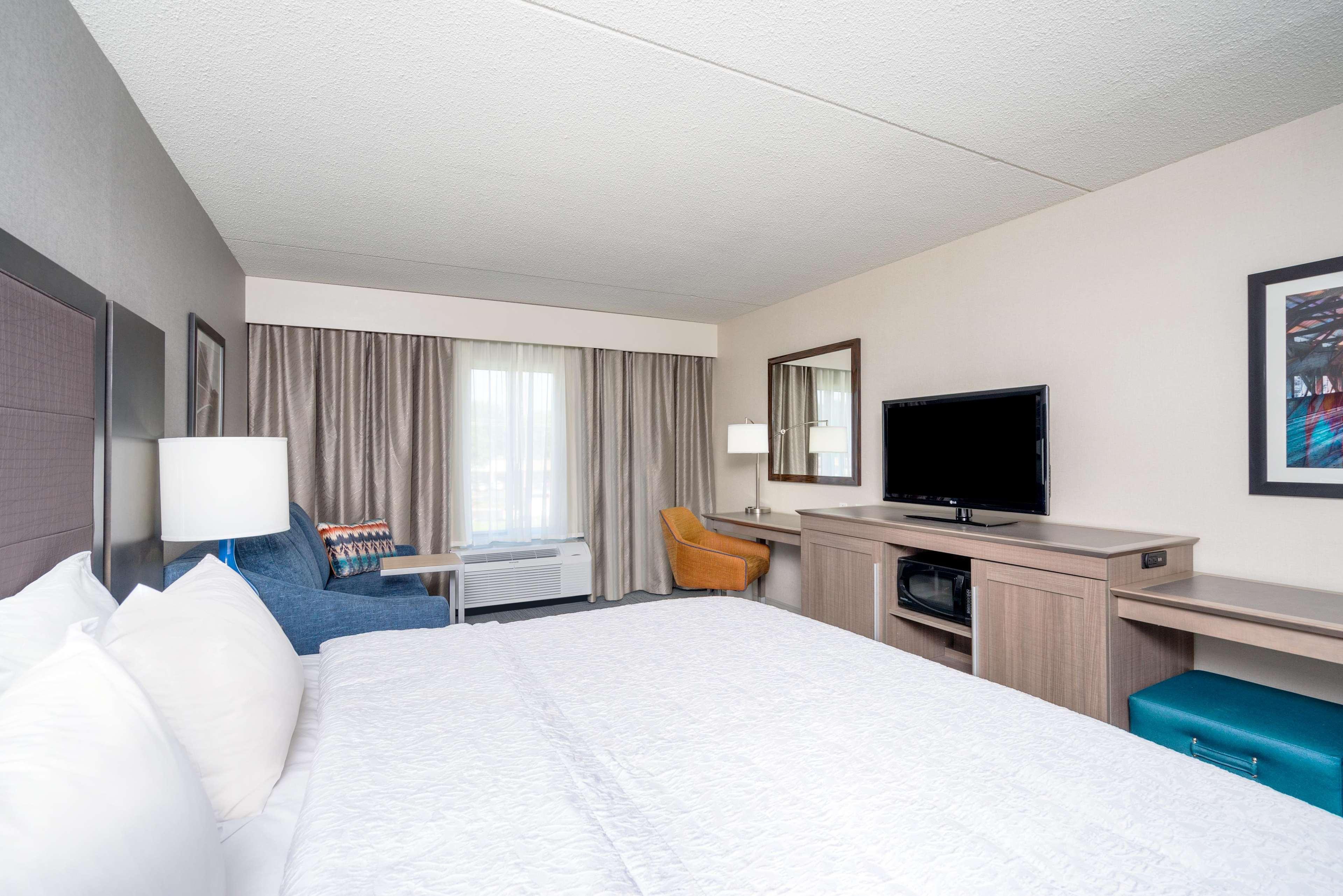 Hampton Inn Клифтън Парк Екстериор снимка
