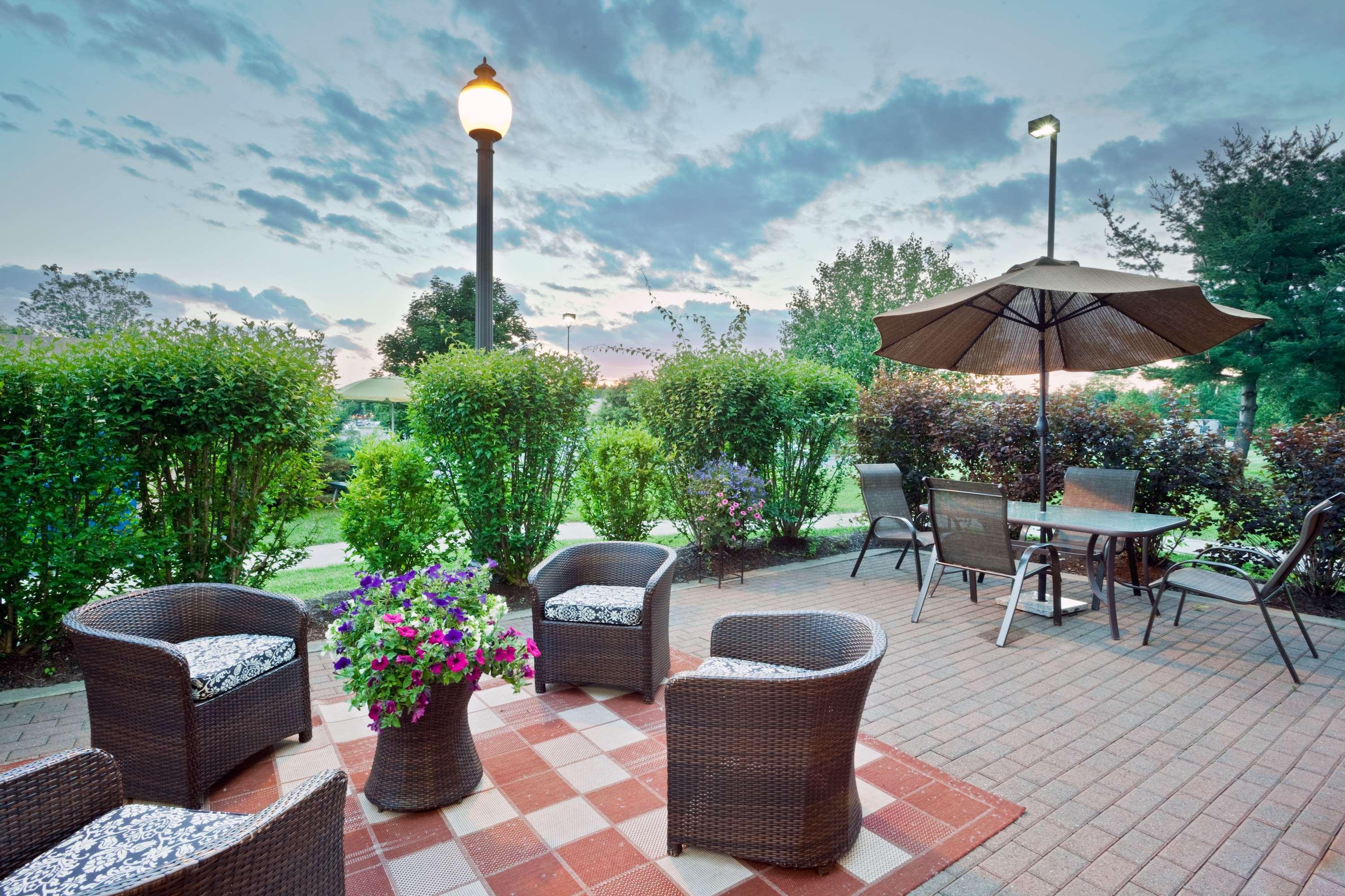 Hampton Inn Клифтън Парк Екстериор снимка