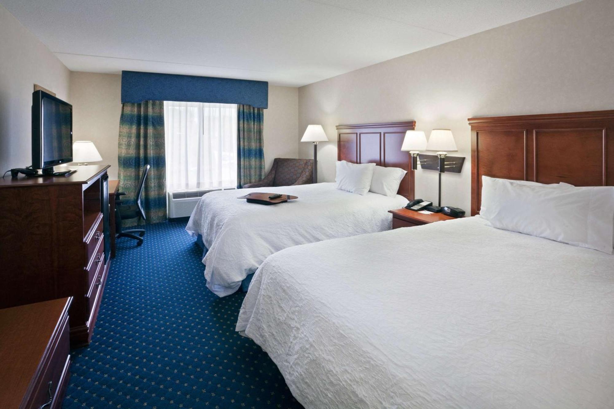 Hampton Inn Клифтън Парк Екстериор снимка